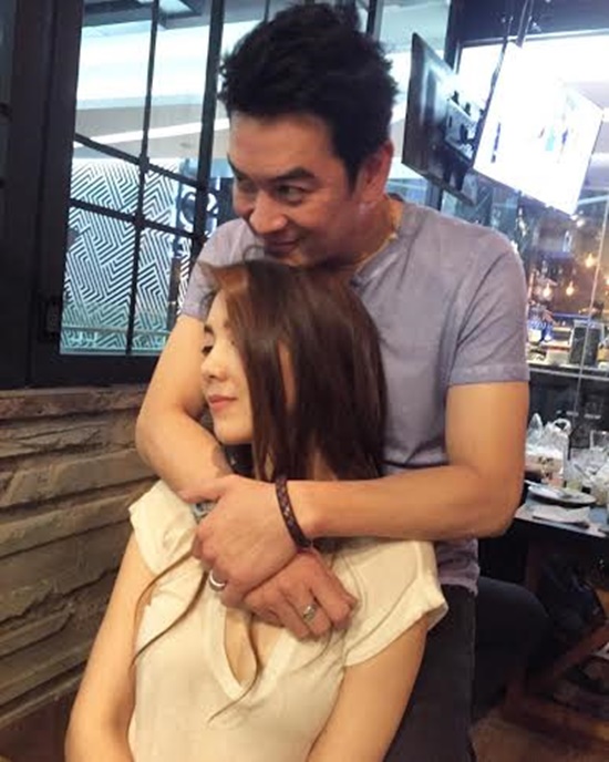 ชาคริต วุ้นเส้น