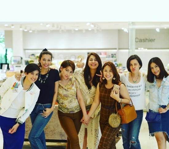 ดาราสาวยุค 90 รวมตัวย้อนอดีต