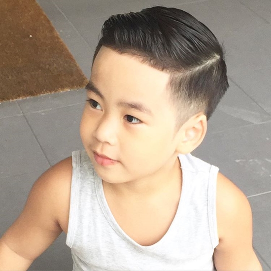 น้องออกัา