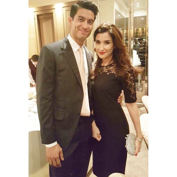 แองจี้ เฮสติ้งส์ 