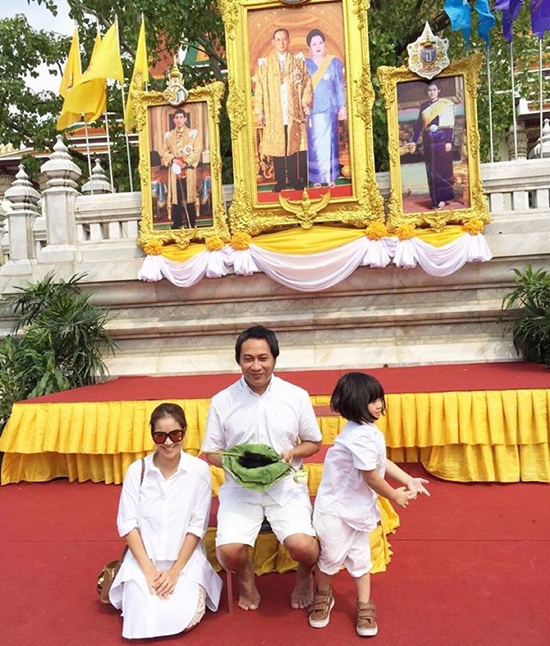  เปิ้ล นาคร - จอนนี่ แอนโฟเน่ 