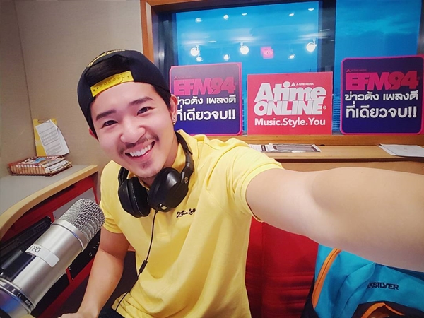  ดีเจป๊อป EFM 