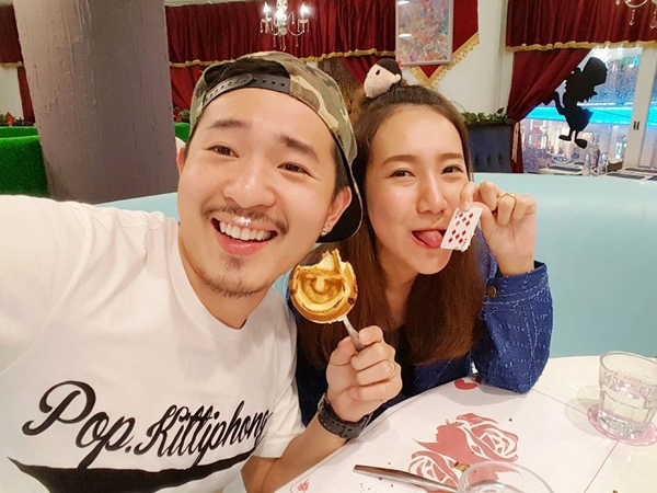  ดีเจป๊อป EFM 