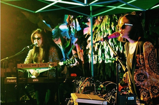  วี วิโอเล็ต นท เดอะสตาร์ พีช พชร