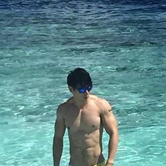 เจจินตัย-เต้ นันทศัย-กำปั้น บาซู โชว์หุ่นล่ำ ในโฟโต้บุ๊ก 