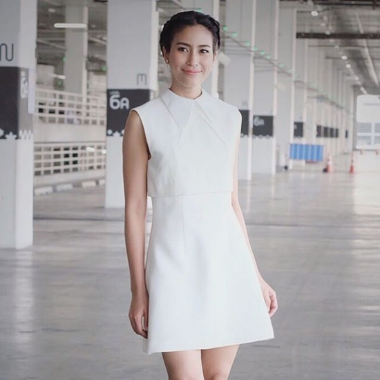 จุ๋ย วรัทยา