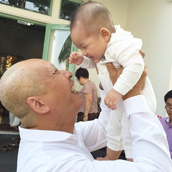  เปิ้ล นาคร - จอนนี่ แอนโฟเน่ 