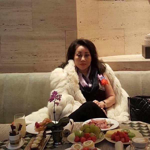 ซูซี่ หทัยเทพ ธีระธาดา