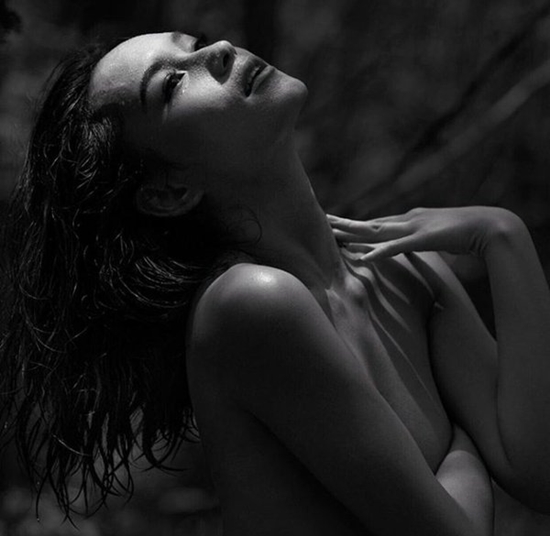 บี น้ำทิพย์ คริส หอวัง