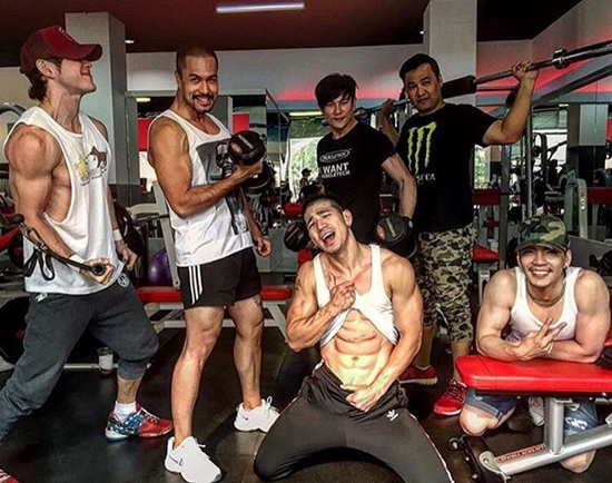 เจจินตัย-เต้ นันทศัย-กำปั้น บาซู โชว์หุ่นล่ำ ในโฟโต้บุ๊ก 