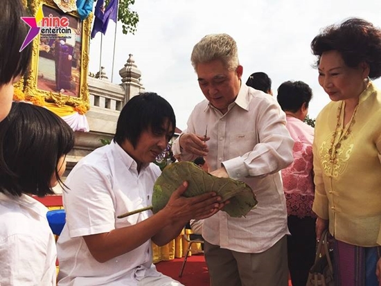  เปิ้ล นาคร - จอนนี่ แอนโฟเน่ 