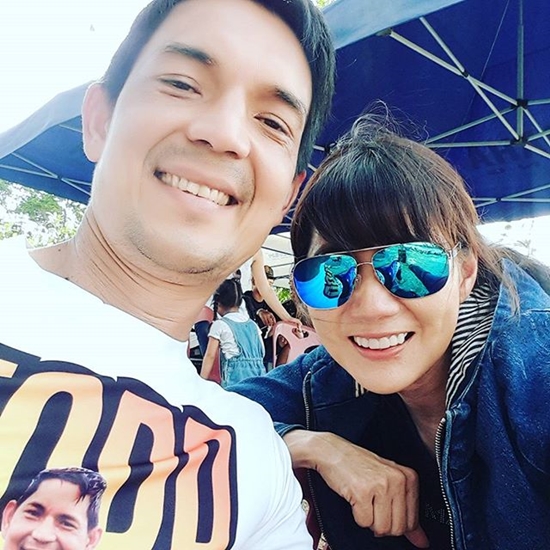 แก้ว อภิรดี 