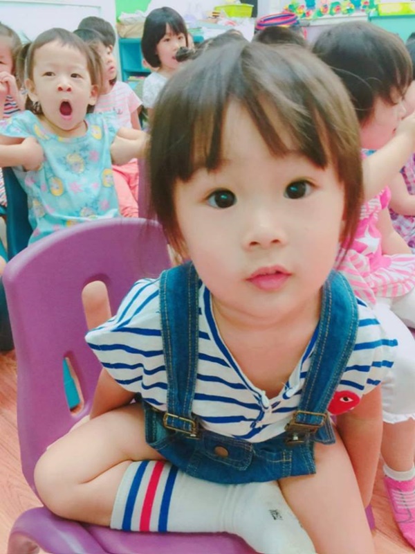 เหมิงเหมิง หนูน้อยในชุดฮาโลวีนคนดัง