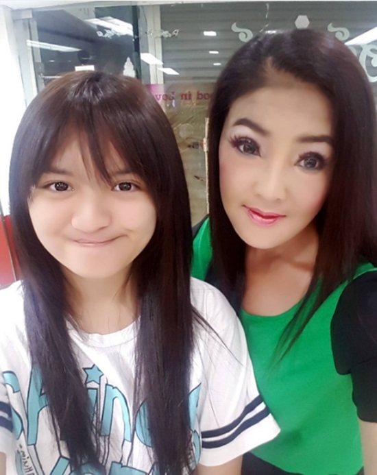  ดาว มยุรี