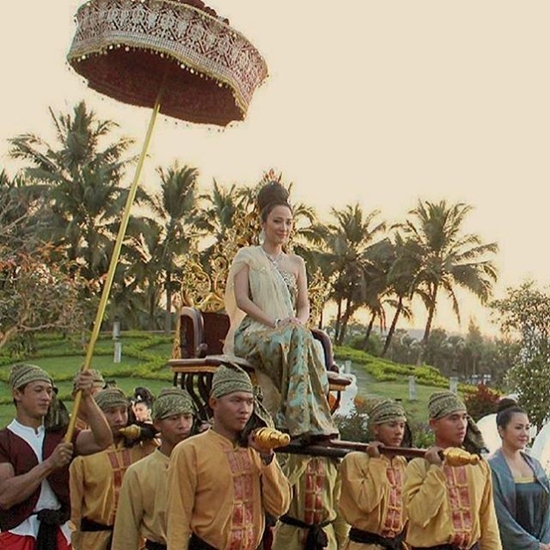 เพลิงพระนาง 