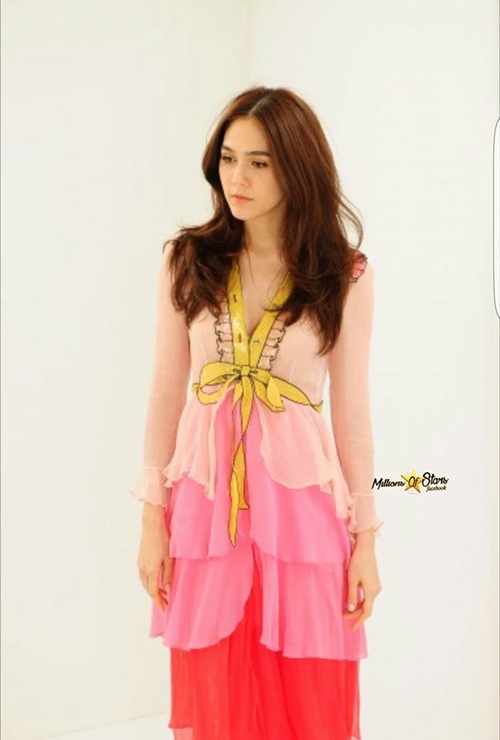 ชมพู่ อารยา เจสสิกา