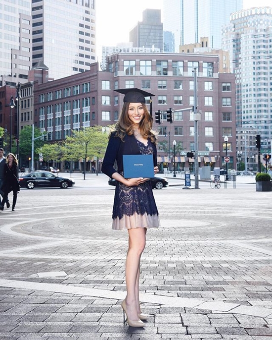 มิล่า กามิกาเซ่,