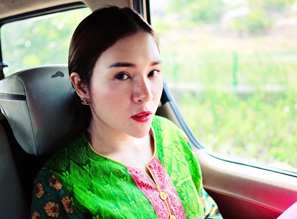  แมลงเมี่ยง