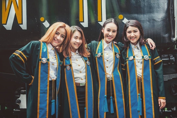 นาว ทิสานาฏ