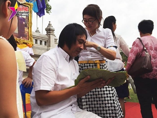  เปิ้ล นาคร - จอนนี่ แอนโฟเน่ 