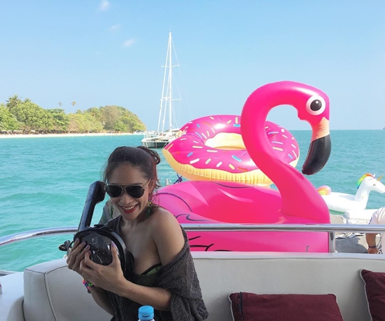 พลอย เฌอมาลย์