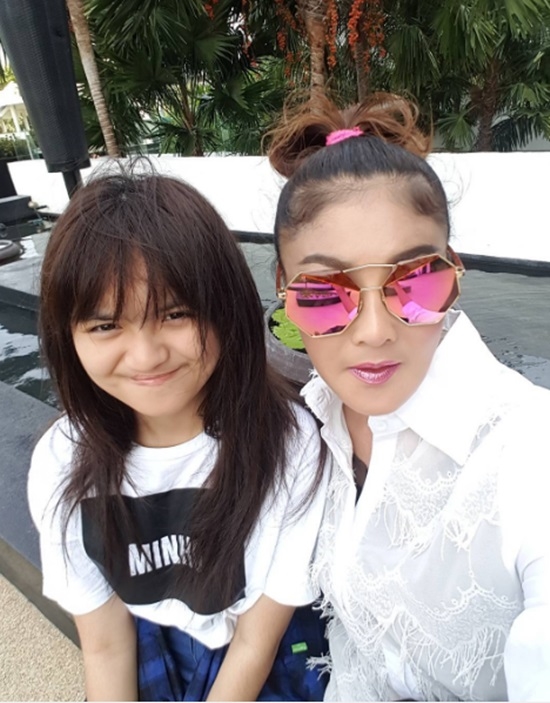  ดาว มยุรี