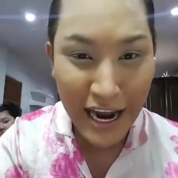  แอนนา ทีวีพูล 