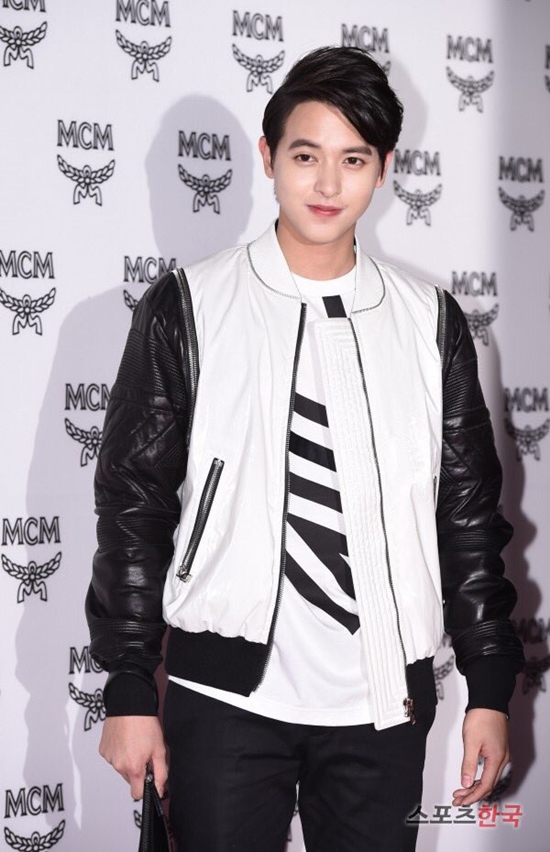 เจมส์ จิรายุ บินลัดฟ้าโกอินเตอร์ ร่วมงาน MCM HAUS 