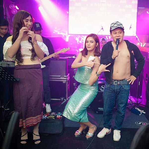 อุ้ม ลักขณา เสนาหอย