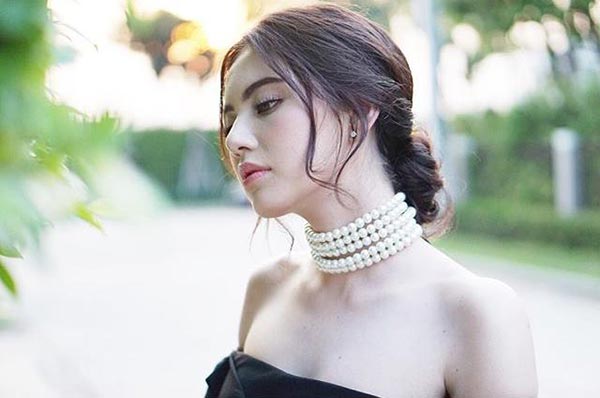 ใหม่ ดาวิกา