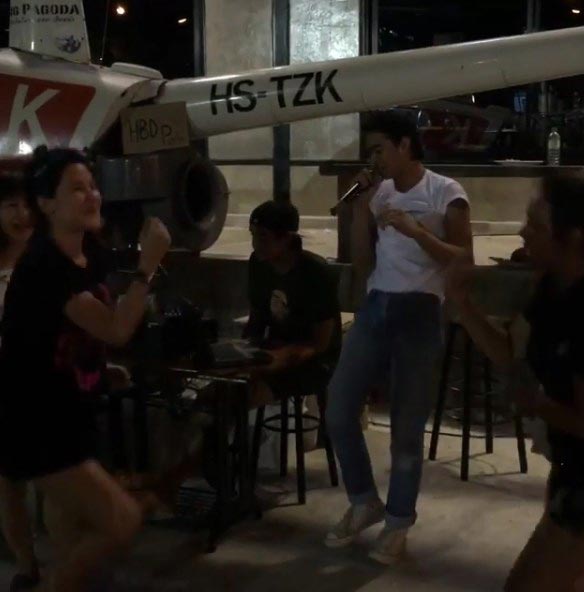 เดียร์ ลูกชายโหน่ง