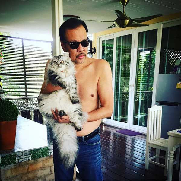 โน้ต เชิญยิ้ม