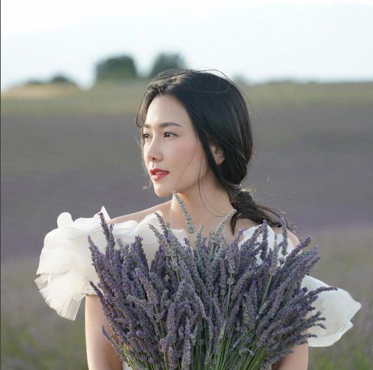 นุ่น วรนุช