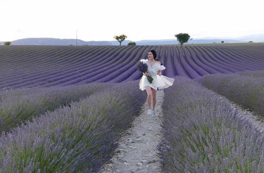 นุ่น วรนุช