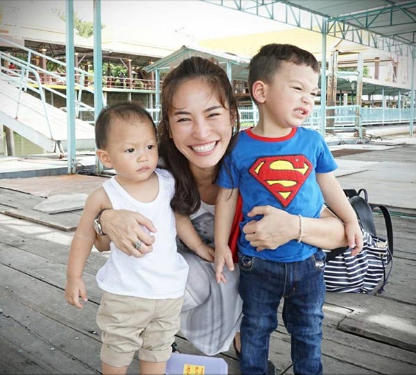 ปีเตอร์ พลอย