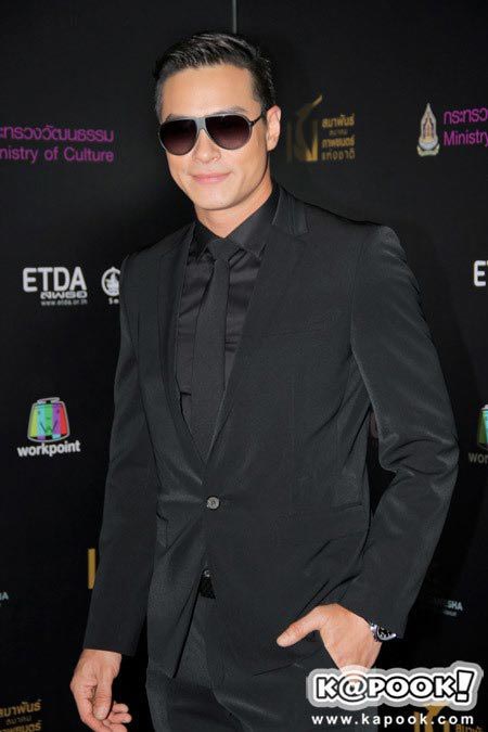 ปีเตอร์ พลอย