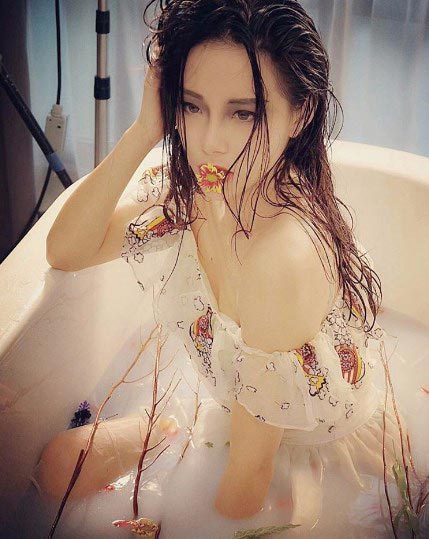 ทับทิม มัลลิกา