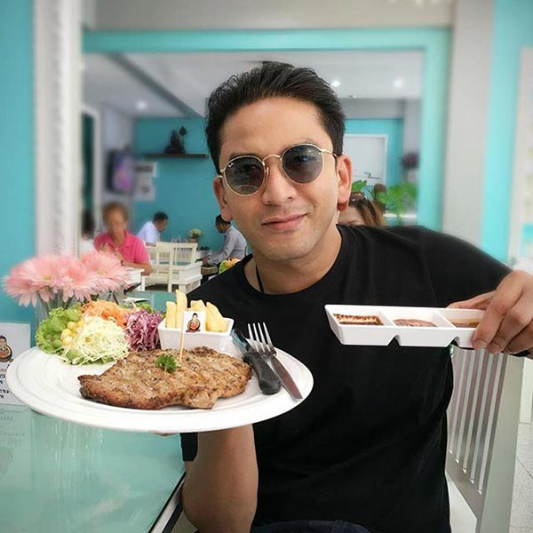 ป๋อ ณัฐวุฒิ