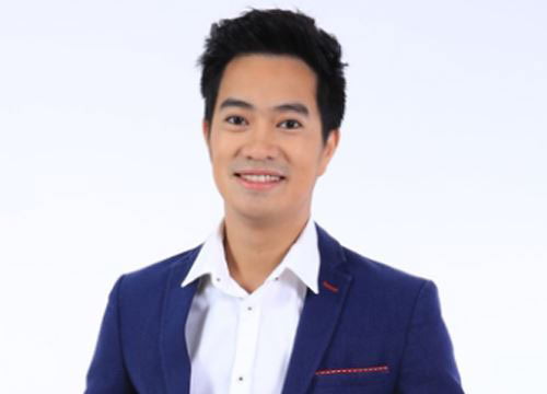 ดีเจเจมส์