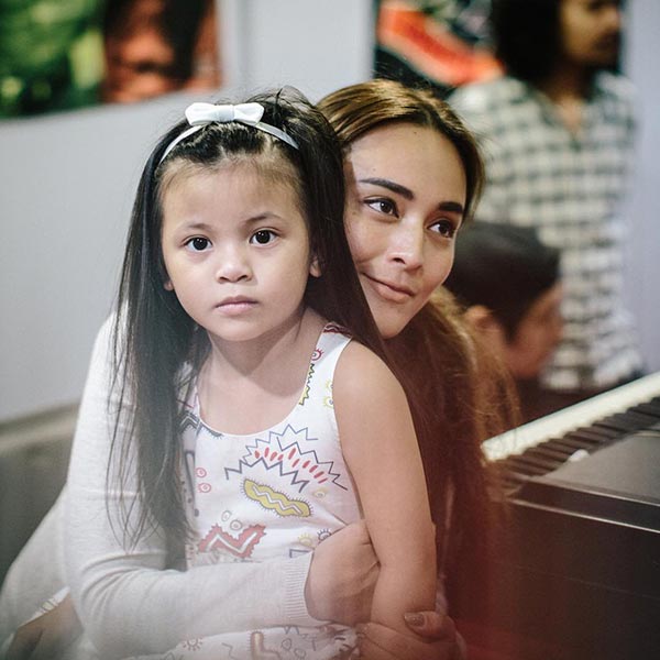 นานา ไรบีนา