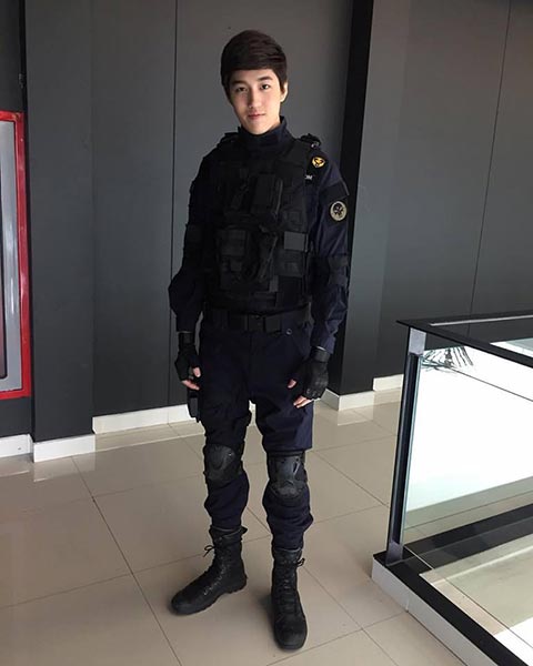 ต่อ ธนภพ