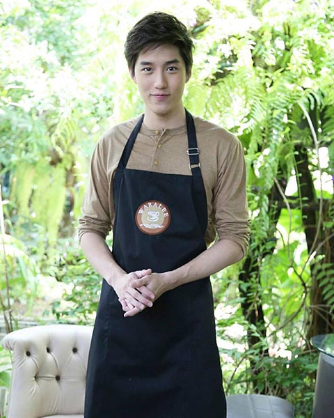 ต่อ ธนภพ