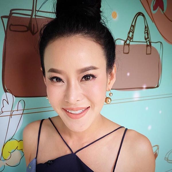 หนิง น้ำหวาน