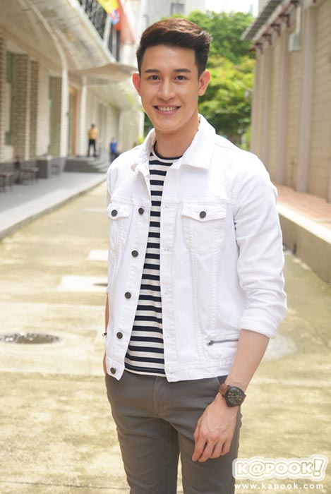 ดอกหญ้าในพายุ