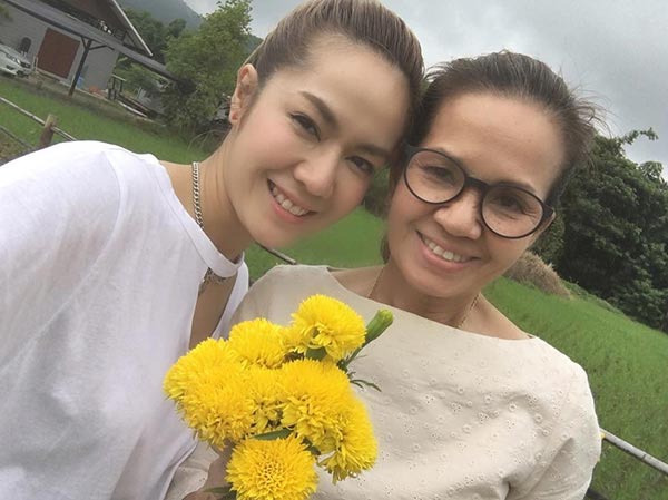 นิว นภัสสร