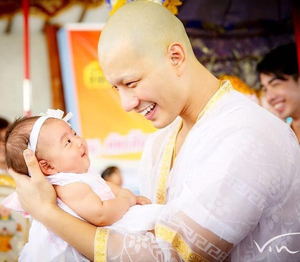 กุ๊บกิ๊บ บี้