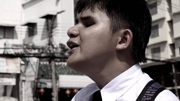 หมิง ร้อยเสียง ศิลปินตาบอด แต่งเพลง 