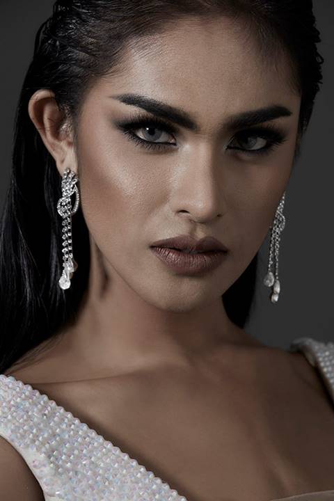 มิสทิฟฟานี่ ยูนิเวิร์ส 2016 เผยโฉม 30 สาวงามในชุดราตรี สวยปังอลังการ