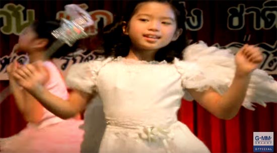 จำกันได้ไหม ? น้องเกี้ยมอี๋ เจ้าของเพลง พ่อกลับบ้าน ที่แท้คือนักแสดงฮอร์โมน