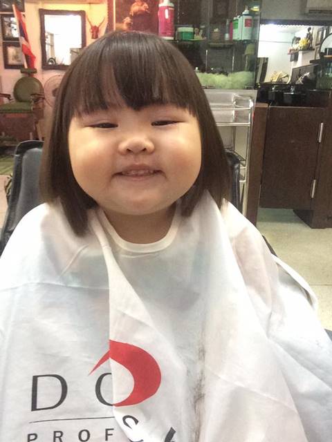 คลิปหนูน้อยจีจี้ตัดผมครั้งแรก งานดราม่าก็มา น้ำตาไหลอาบสองแก้ม